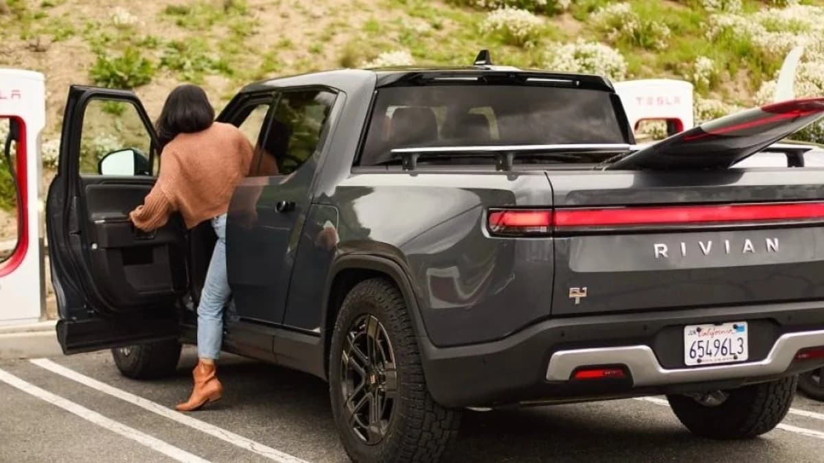 ภาพดีไซน์จำลองสอดคล้องกับหัวเรื่อง Rj Scaringe ไม่ต้องการให้ Tesla เข้าซื้อกิจการ Rivian